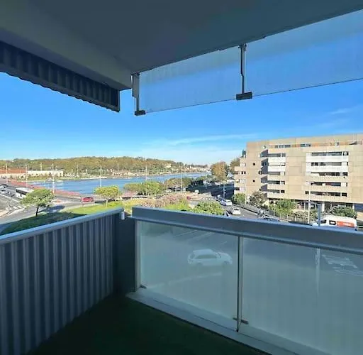 Апартаменты T2 + Parking Privatif - Centre Бейонн